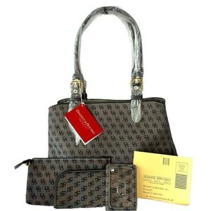 Dooney & Bourke Signature Jacquard 4 Piece Set